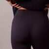 Ponte-Hose mit schmalem, ausgestelltem Bein Ponte-Hose mit schmalem, ausgestelltem Bein