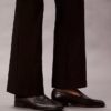 Ponte-Hose mit schmalem, ausgestelltem Bein Ponte-Hose mit schmalem, ausgestelltem Bein