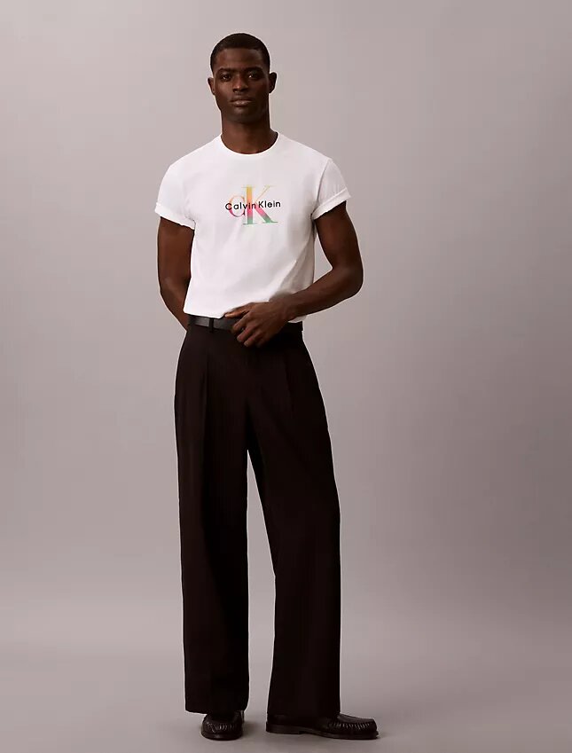 Pride Monologo Classic T-Shirt Pride Monologo Classic T-Shirt