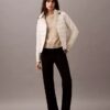 Pufferjacke aus verschiedenen Materialien Pufferjacke aus verschiedenen Materialien