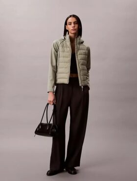 Pufferjacke aus verschiedenen Materialien