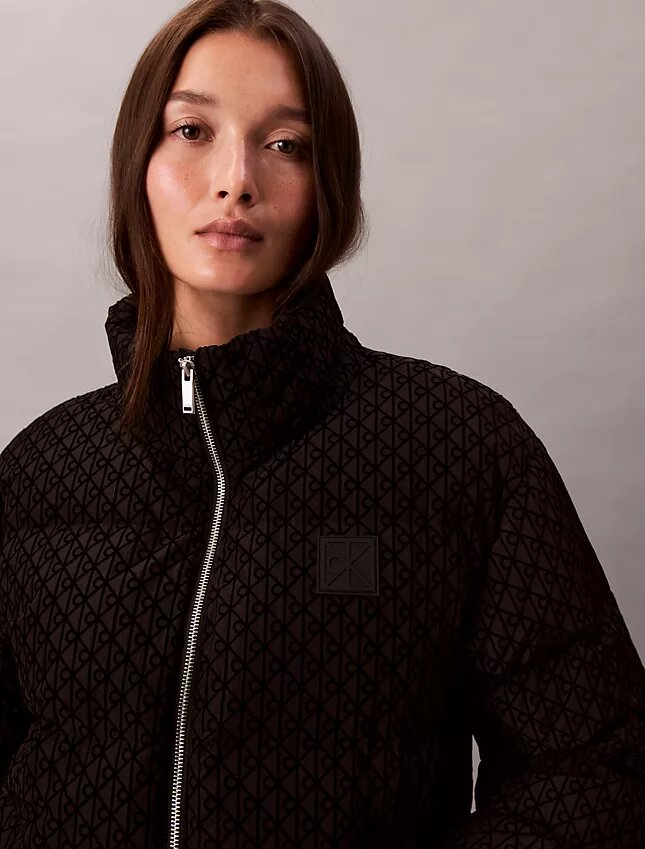 Pufferjacke mit durchgehendem Monogram Pufferjacke mit durchgehendem Monogram
