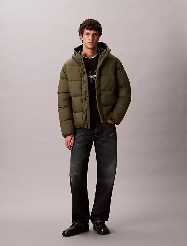 Pufferjacke mit Kapuze Pufferjacke mit Kapuze