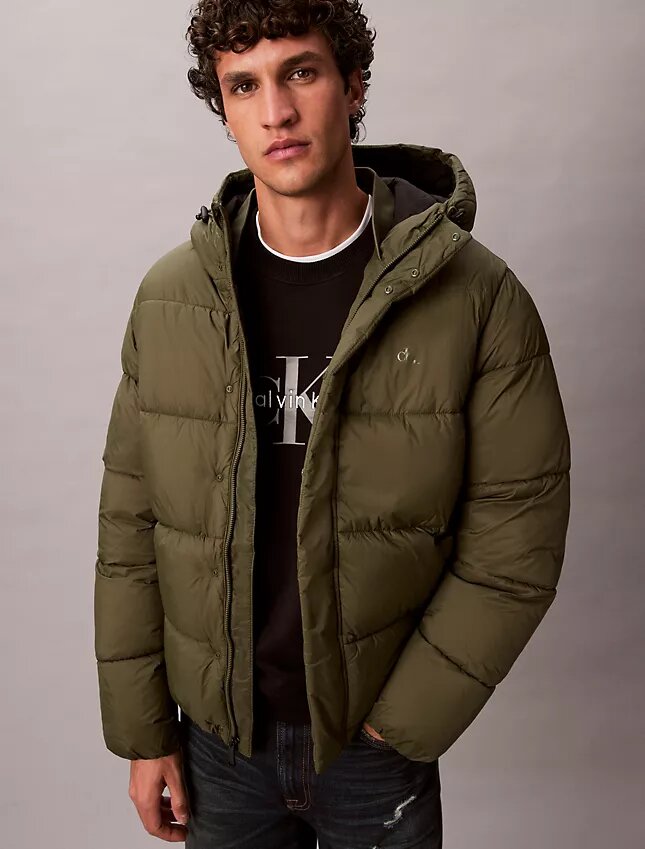 Pufferjacke mit Kapuze Pufferjacke mit Kapuze
