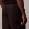Pull-On-Shorts mit Monogram-Grafik Pull-On-Shorts mit Monogram-Grafik