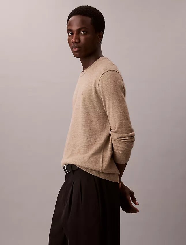 Pullover mit Rundhalsausschnitt aus extrafeiner Merinomischung Pullover mit Rundhalsausschnitt aus extrafeiner Merinomischung