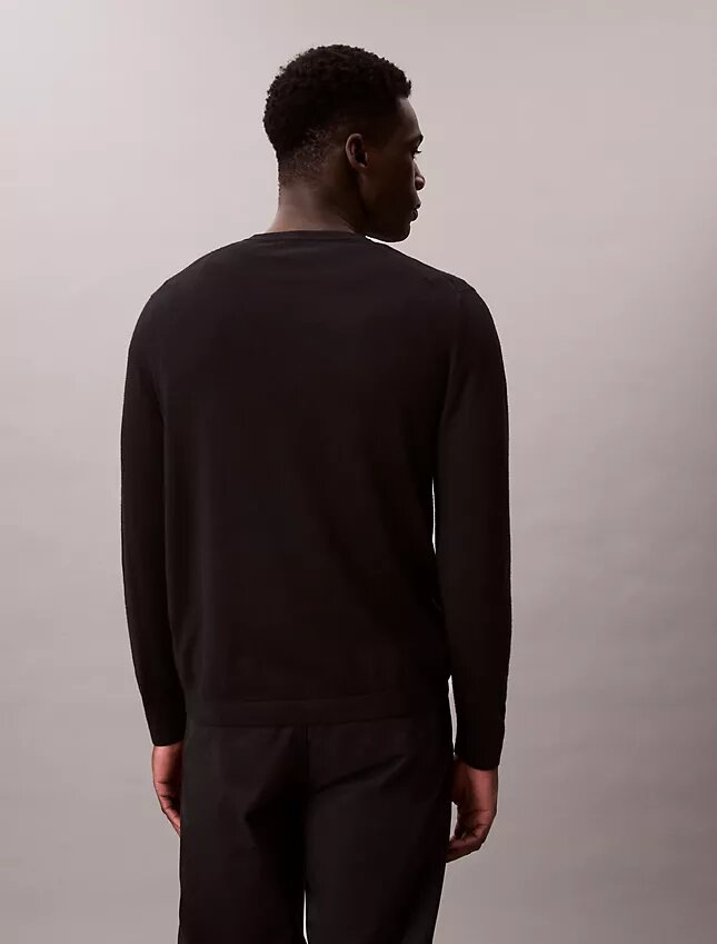 Pullover mit Rundhalsausschnitt aus extrafeiner Merinomischung Pullover mit Rundhalsausschnitt aus extrafeiner Merinomischung