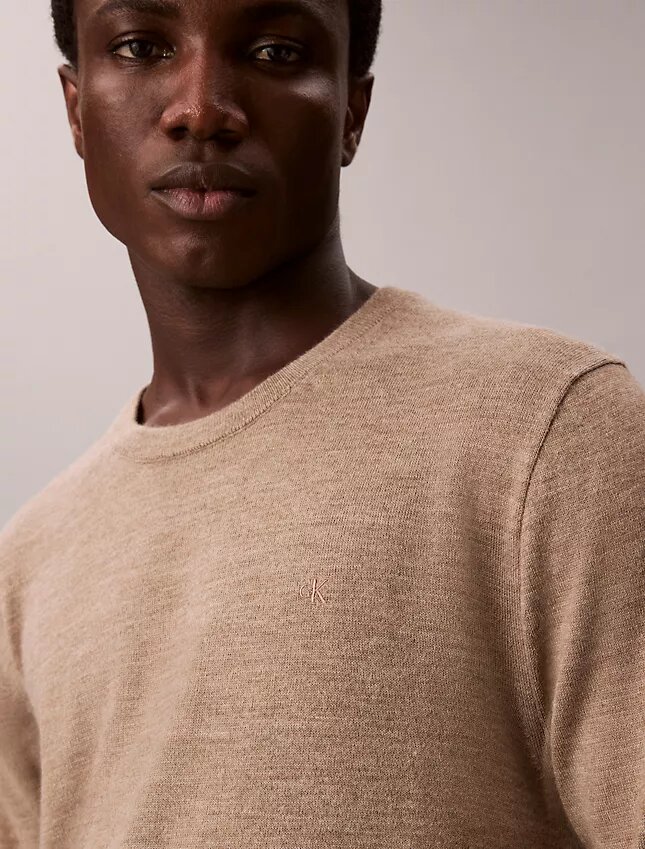 Pullover mit Rundhalsausschnitt aus extrafeiner Merinomischung Pullover mit Rundhalsausschnitt aus extrafeiner Merinomischung