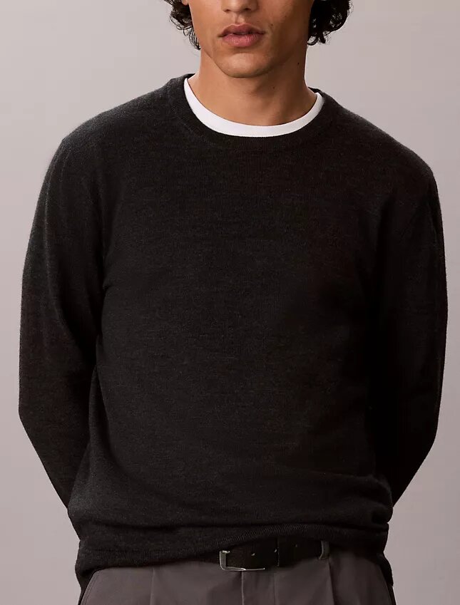 Pullover mit Rundhalsausschnitt aus extrafeiner Merinomischung Pullover mit Rundhalsausschnitt aus extrafeiner Merinomischung