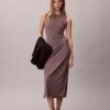 Raffiniertes Jersey-Kleid mit Raffungen Raffiniertes Jersey-Kleid mit Raffungen