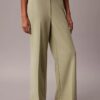 Reisehose aus Stretch-Crêpe Reisehose aus Stretch-Crêpe