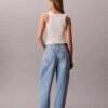 Relaxed Barrel Jeans