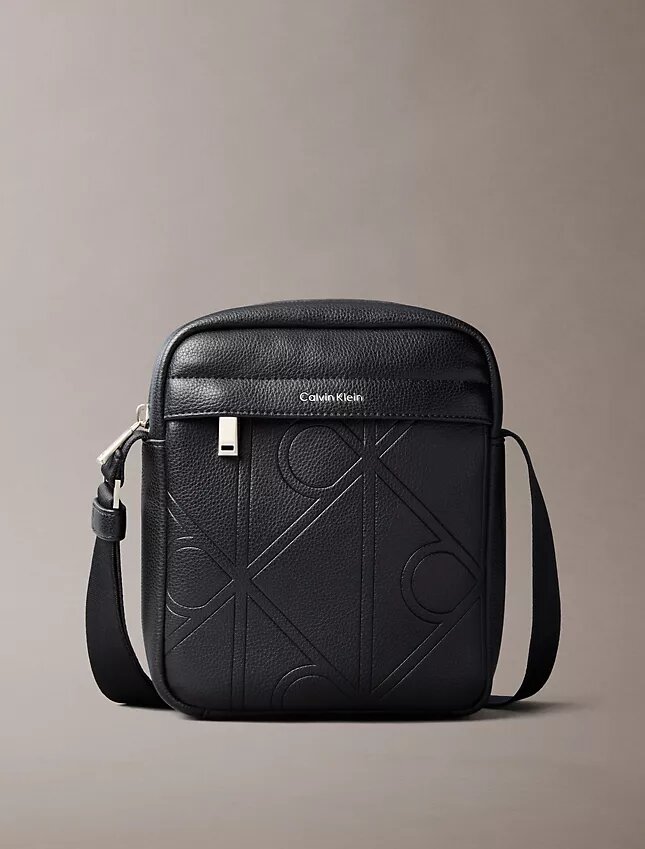 Reporter-Tasche mit durchgängigem geprägten Emblem-Logo Reporter-Tasche mit durchgängigem geprägten Emblem-Logo