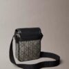 Reporter-Tasche mit Emblem-Jacquard