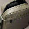 Reporter-Tasche mit genarter Oberfläche