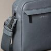 Reporter-Tasche mit genarter Oberfläche