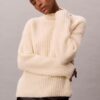 Ripp-Pullover mit weitem Rollkragen Ripp-Pullover mit weitem Rollkragen