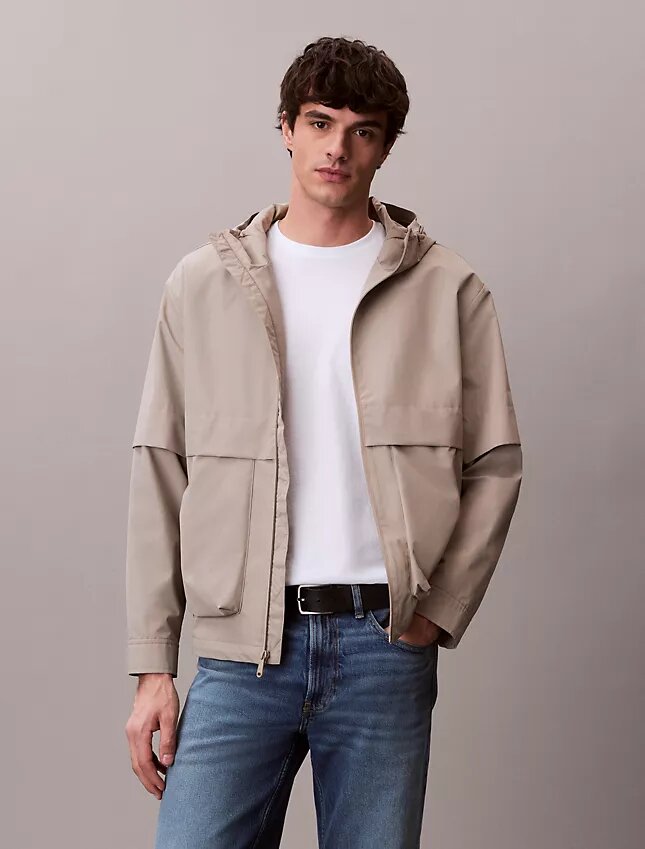 Ripstop-Windjacke mit Kapuze Ripstop-Windjacke mit Kapuze