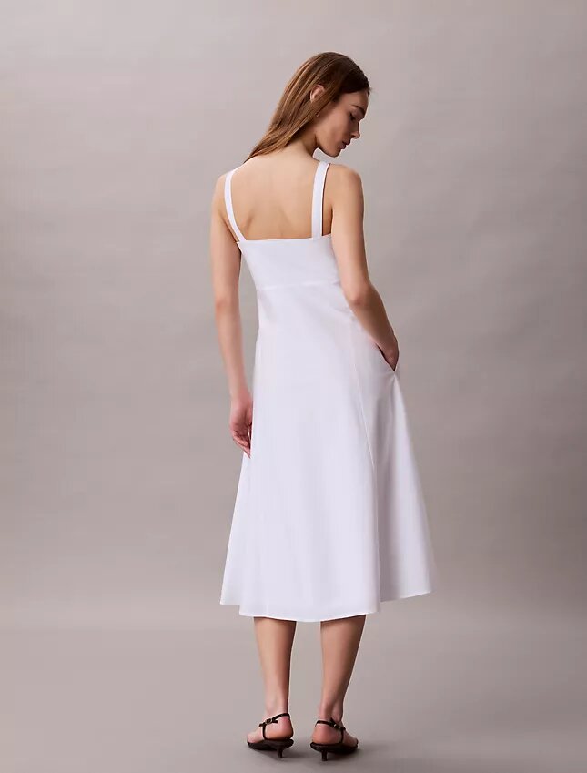 Ärmelloses Midikleid aus Baumwollpopeline Ärmelloses Midikleid aus Baumwollpopeline