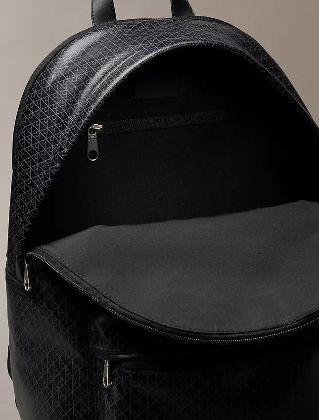 Rucksack mit durchgehendem Emblem-Logo Rucksack mit durchgehendem Emblem-Logo