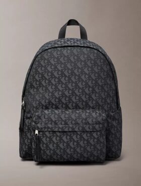 Rucksack mit durchgehendem Monogram-Logo