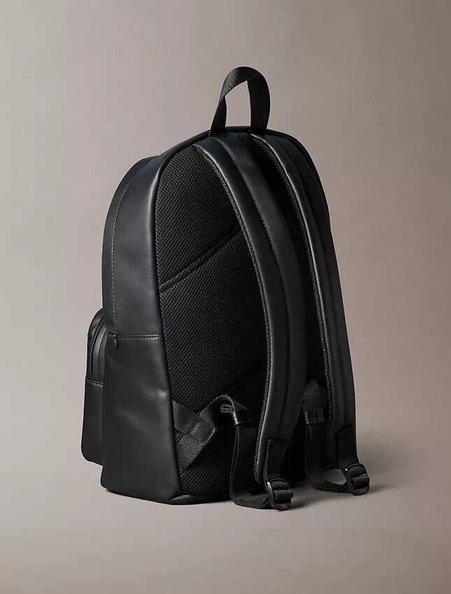 Rucksack mit durchgehendem Monogram-Logo Rucksack mit durchgehendem Monogram-Logo