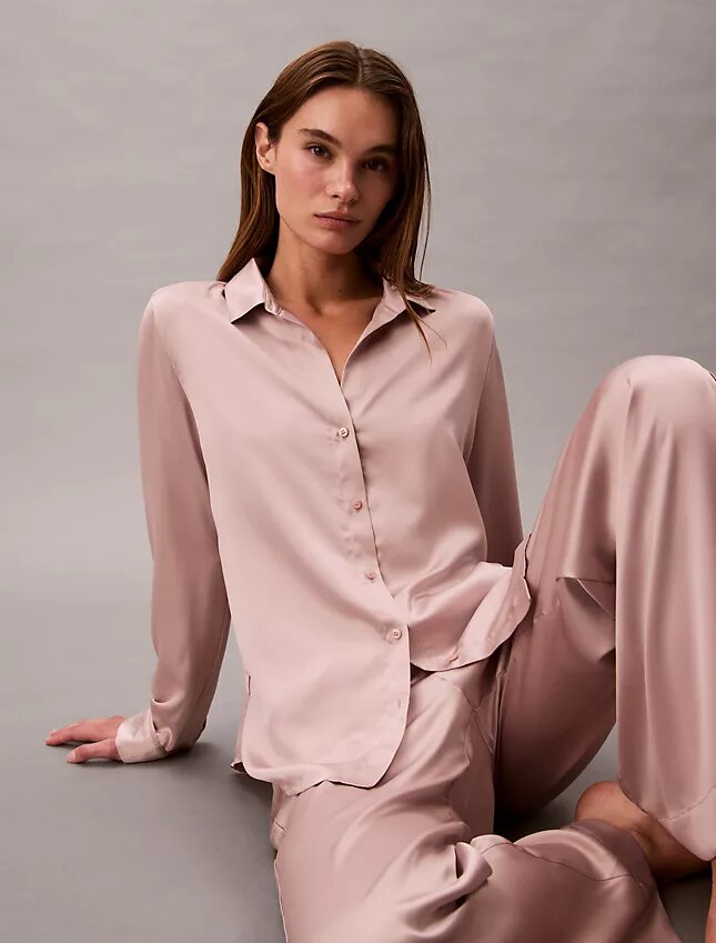 Schlafhemd mit Satin-Glanz Schlafhemd mit Satin-Glanz