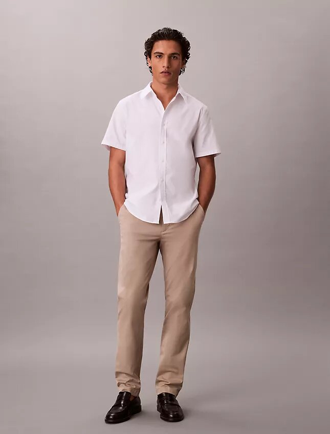 Schmale Chino-Hose aus Baumwolle Schmale Chino-Hose aus Baumwolle