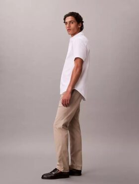 Schmale Chino-Hose aus Baumwolle