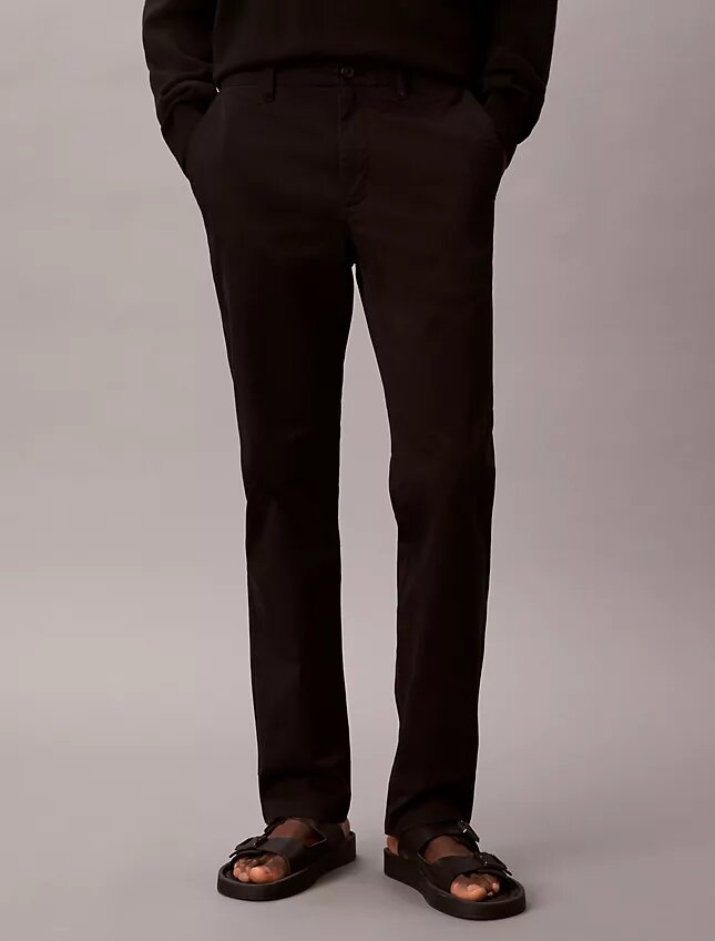 Schmale Chino-Hose aus Baumwolle Schmale Chino-Hose aus Baumwolle