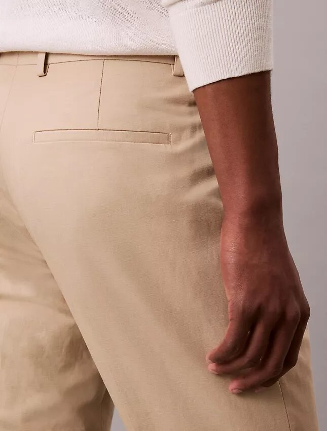 Schmale Hosen aus Leinenmischung Schmale Hosen aus Leinenmischung