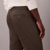 Schmale, konisch zulaufende Chino-Hose aus Baumwollsatin