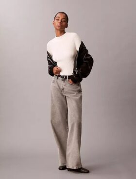 Schmaler Pullover aus Baumwollripp
