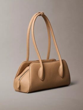 Schultertasche mit Emblem-Logo