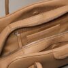 Schultertasche mit Emblem-Logo
