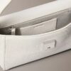 Schultertasche mit Emblem-Logo und Pebble-Muster