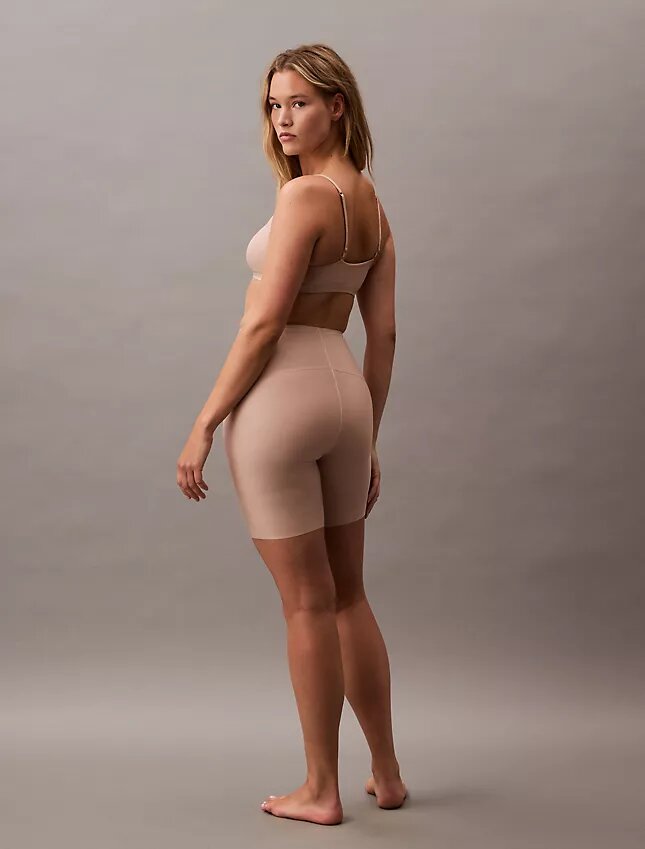 Second Skin Smoothing Short Second Skin Smoothing Short