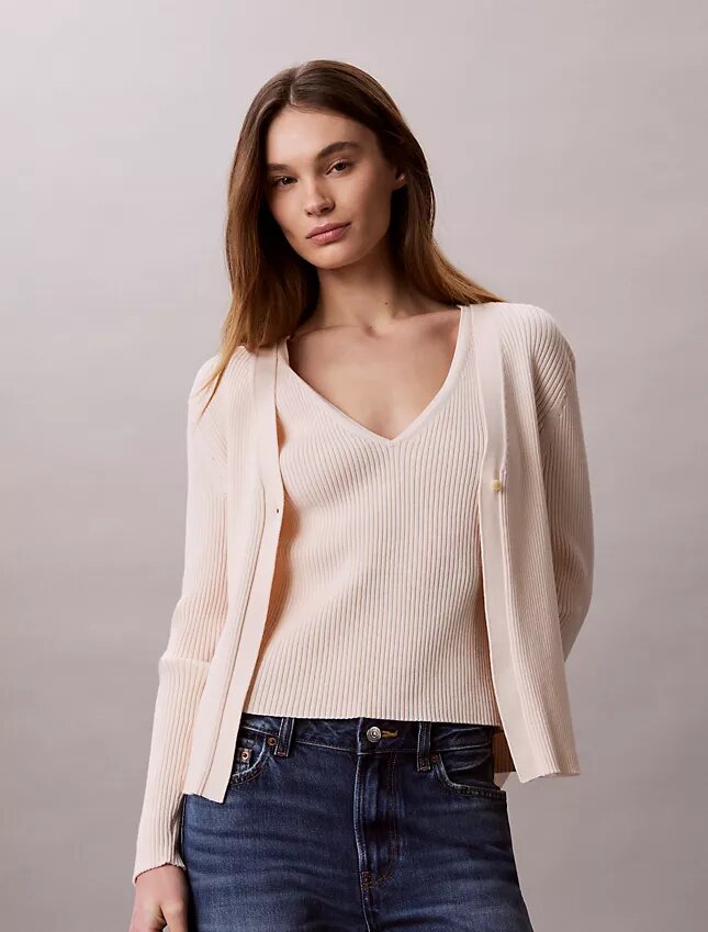 Set aus Baumwoll-Ripp-Strickjacke und Tanktop Set aus Baumwoll-Ripp-Strickjacke und Tanktop
