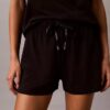 Set aus T-Shirt und Shorts aus Viskose-Baumwollmischung