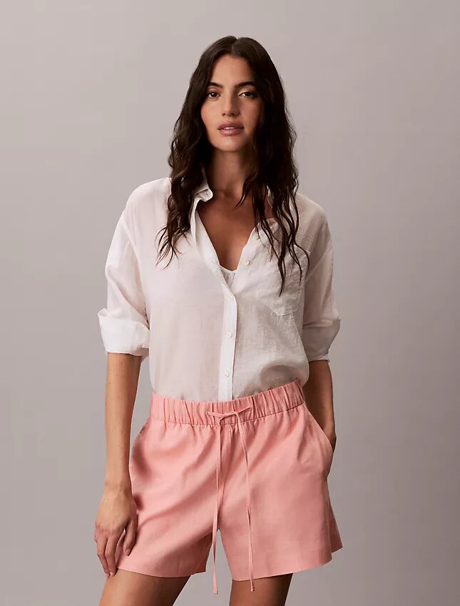 Shorts aus Leinen und Baumwolle Shorts aus Leinen und Baumwolle