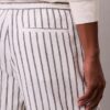 Shorts aus Leinenmischung mit Streifen Shorts aus Leinenmischung mit Streifen