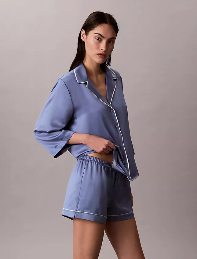 Shorts mit Satin-Glanz Shorts mit Satin-Glanz