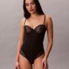 Sinnlicher Stretch-Spitzen-Bodys Sinnlicher Stretch-Spitzen-Bodys