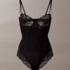Sinnlicher Stretch-Spitzen-Bodys Sinnlicher Stretch-Spitzen-Bodys