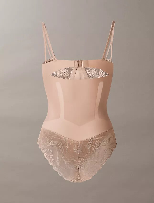 Sinnlicher Stretch-Spitzen-Bodys Sinnlicher Stretch-Spitzen-Bodys