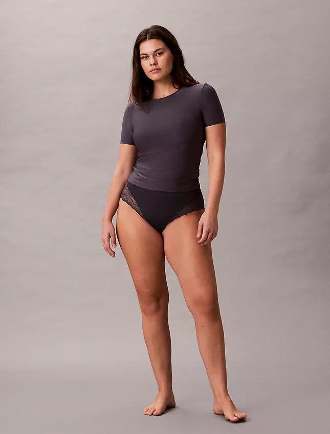Sinnlicher Stretch-Spitzen-Slip Sinnlicher Stretch-Spitzen-Slip