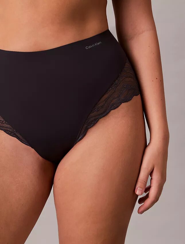 Sinnlicher Stretch-Spitzen-Slip Sinnlicher Stretch-Spitzen-Slip