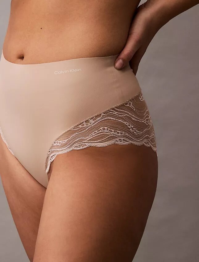 Sinnlicher Stretch-Spitzen-Slip Sinnlicher Stretch-Spitzen-Slip