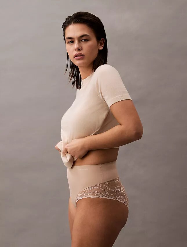 Sinnlicher Stretch-Spitzen-Slip Sinnlicher Stretch-Spitzen-Slip
