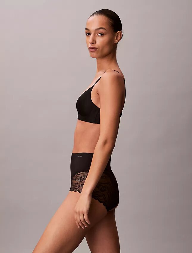 Sinnlicher Stretch-Spitzen-Slip Sinnlicher Stretch-Spitzen-Slip